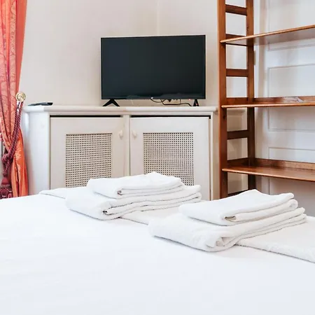 Double Bed Av Da Republic Ii * Lisboa